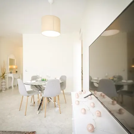 Banus - Banus Playa Rocio Beachside Complex *