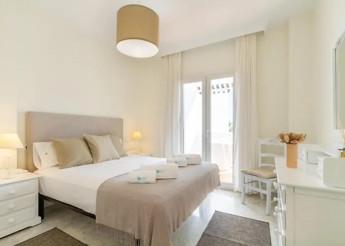 Banus - Banus Playa Rocio Beachside Complex * ماربيا