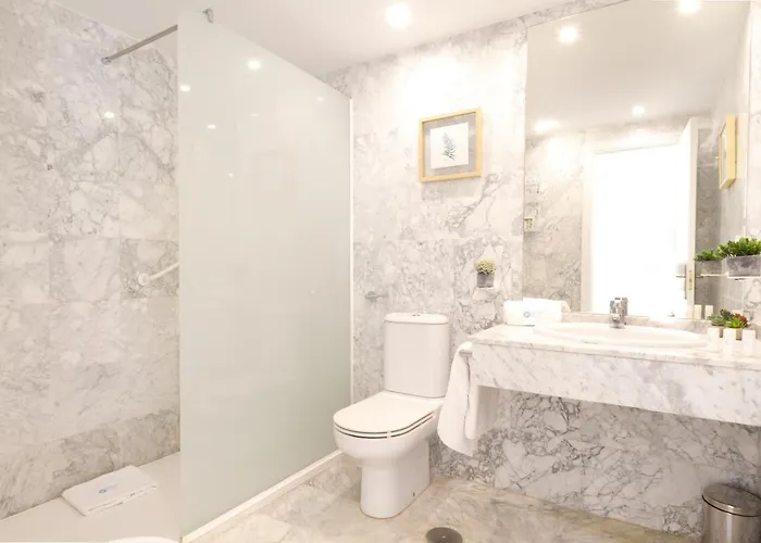 Banus - Banus Playa Rocio Beachside Complex ماربيا