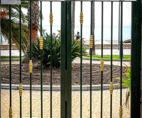شقة Banus - Banus Playa Rocio Beachside Complex