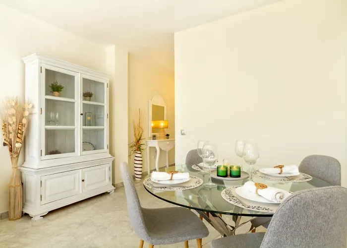 Banus - Banus Playa Rocio Beachside Complex * ماربيا