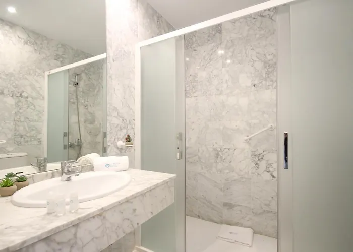Banus - Banus Playa Rocio Beachside Complex ماربيا