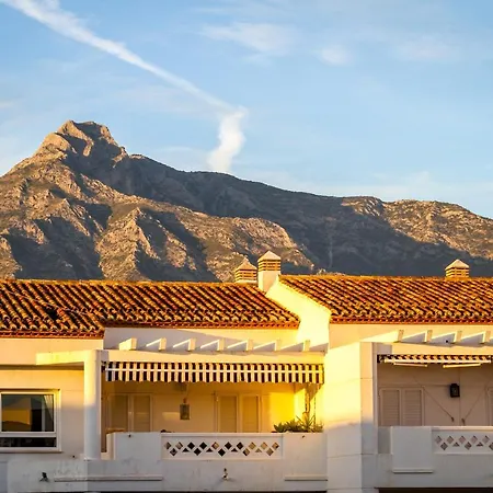 Banus - Banus Playa Rocio Beachside Complex マルベーリャ