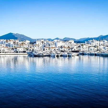 Banus - Banus Playa Rocio Beachside Complex Apartment