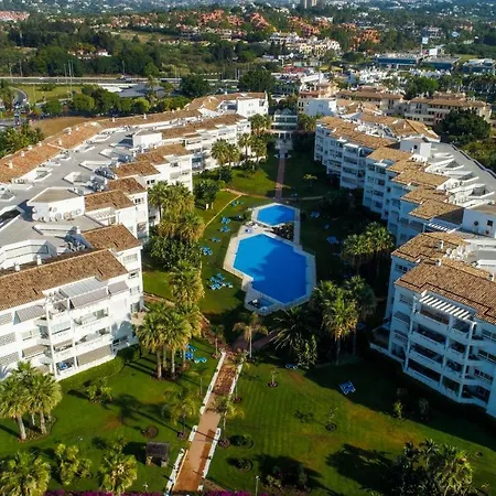 Apartment Banus - Banus Playa Rocio Beachside Complex *